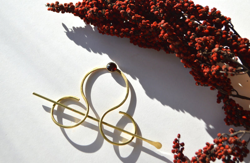 Lyra Hair Pin | Garnet