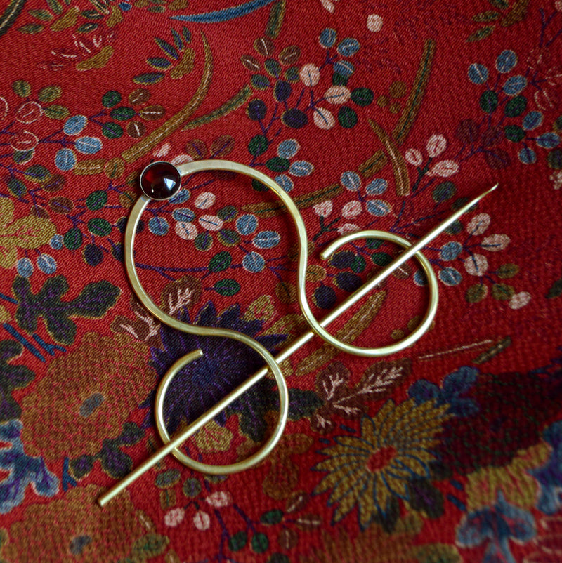 Lyra Hair Pin | Garnet