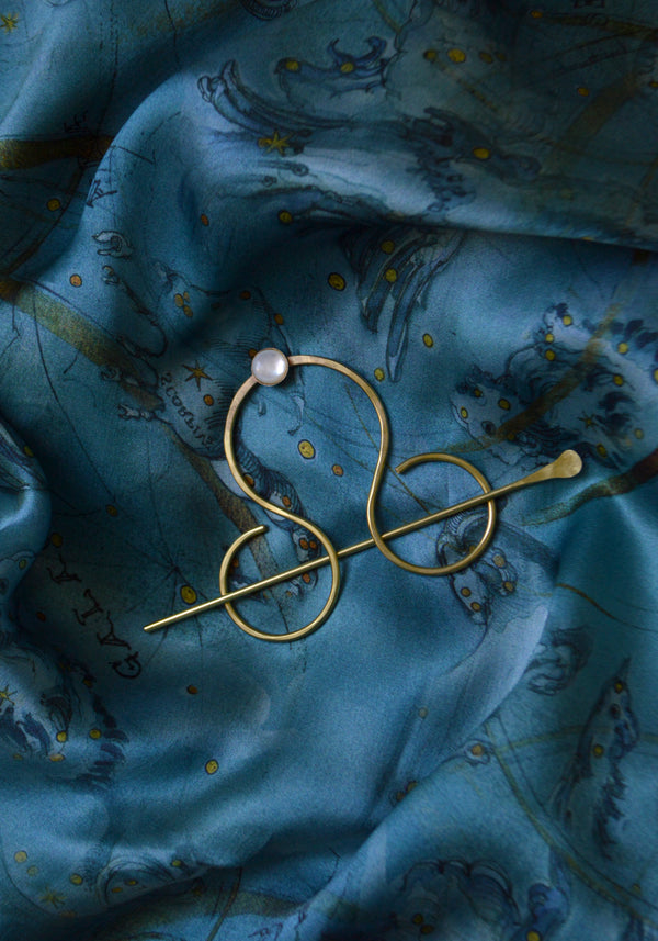 Lyra Hair Pin | Mother of Pearl