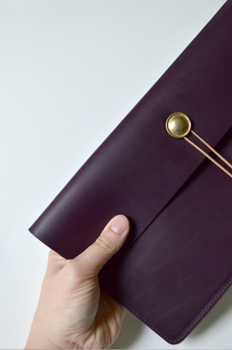 Envelope Clutch | Aubergine