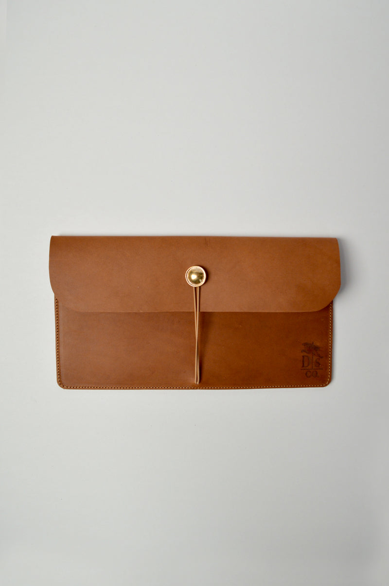 Envelope Clutch | Walnut