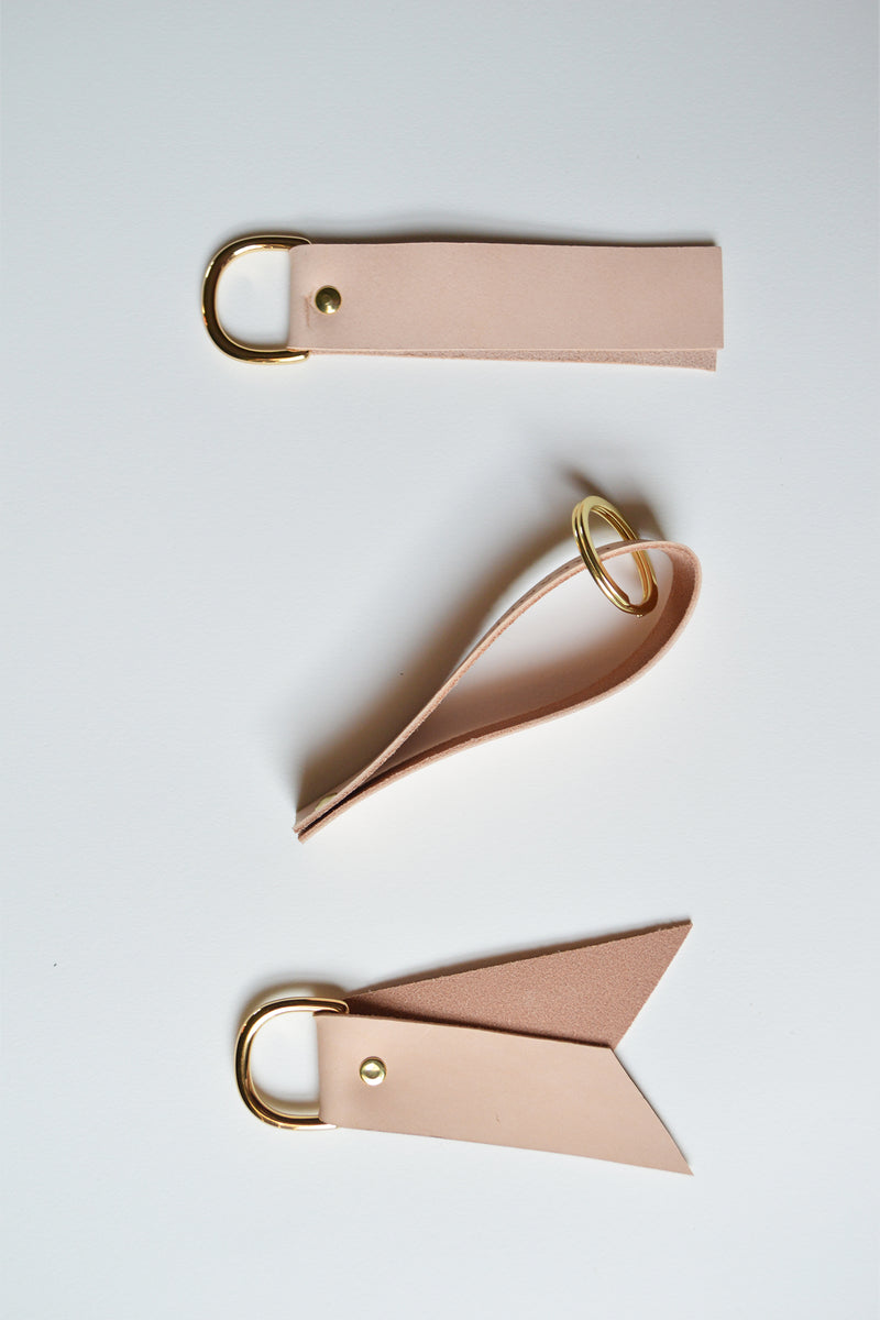 Leather Straight Keychain | Natural