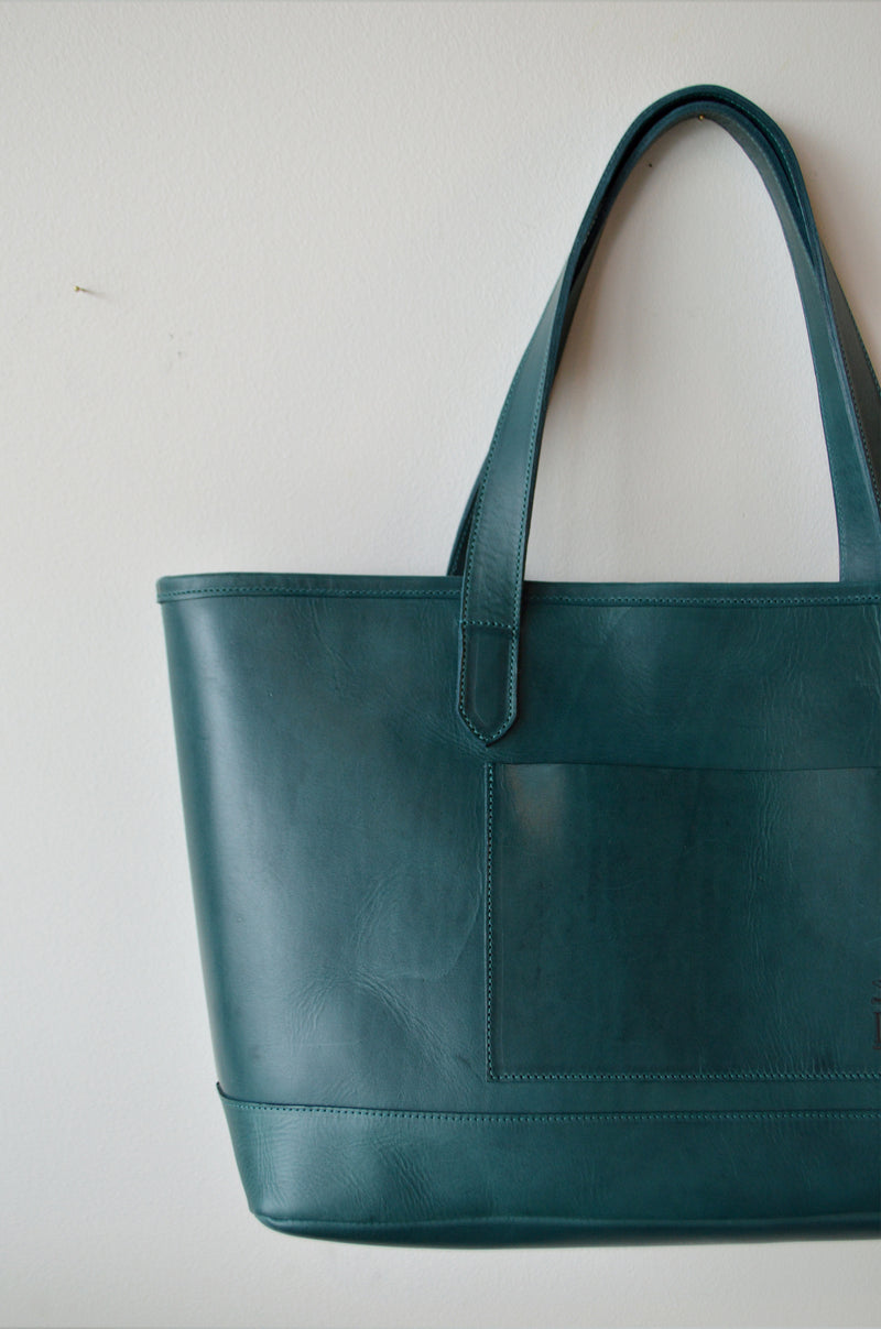 Dreamers Leather Tote | Prussian Blue